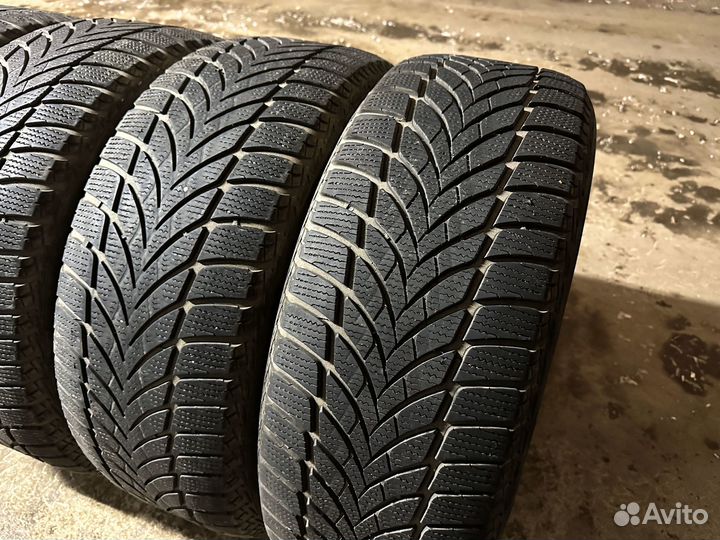 Goodyear UltraGrip Ice 2 235/55 R18