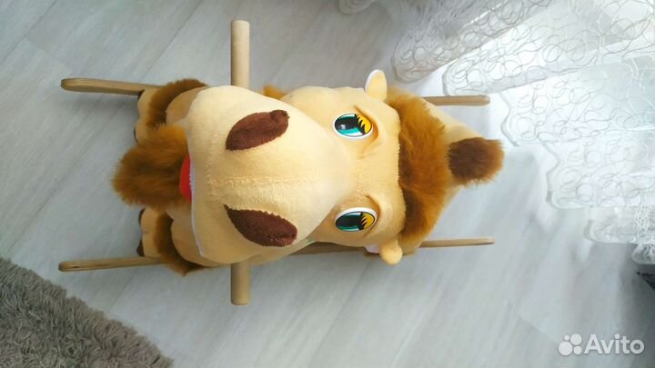 Детская игрушка качалка