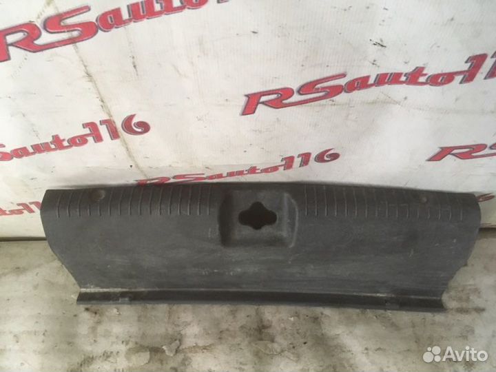 Облицовка задней панели Hyundai Solaris 1