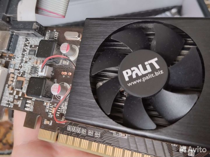 Видеокарта Nvidia Gf210 512 mb Palit