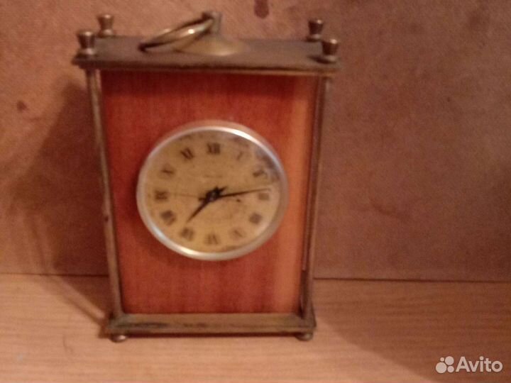 Часы на ходу