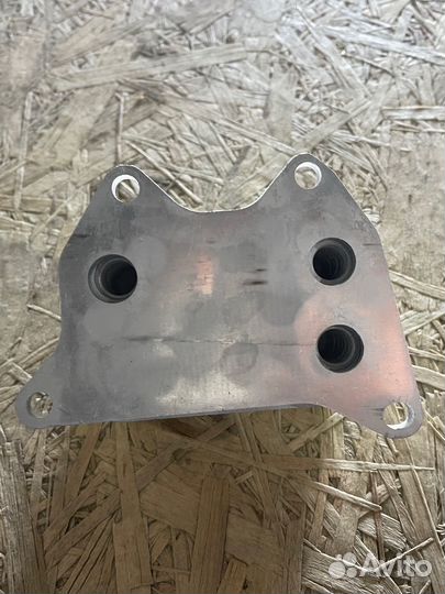 Масляный радиатор Audi A4 B8