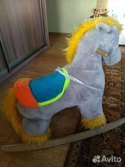 Лошадка качалка