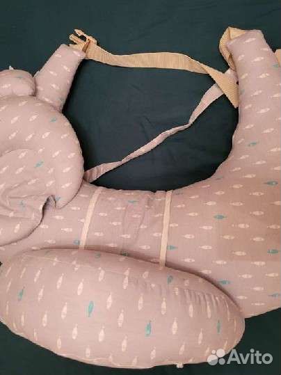 Подушка для кормления грудью в отличном состоянии
