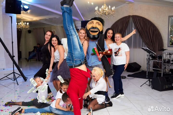 Поздравления на день рождения. Ростовые куклы. Шоу