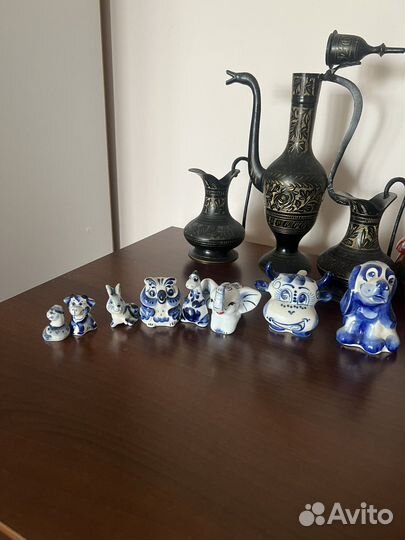 Маленькие фигурки гжель