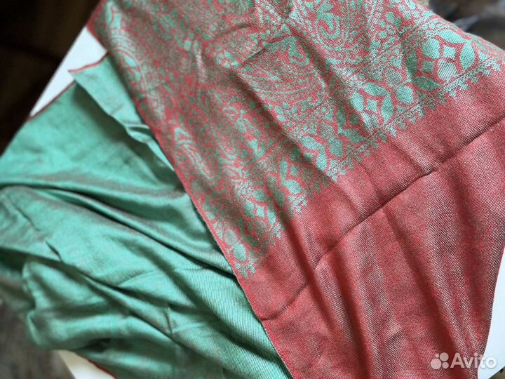 Шарфы и палантины