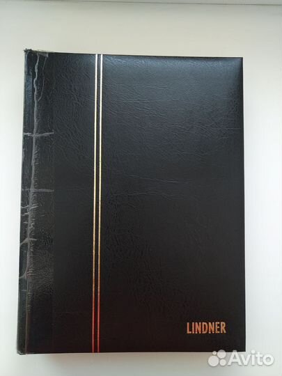 Альбом с марками СССР и России. 32 листа