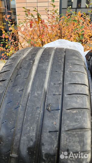 Michelin Pilot Sport 4 255/45 R19 104Y