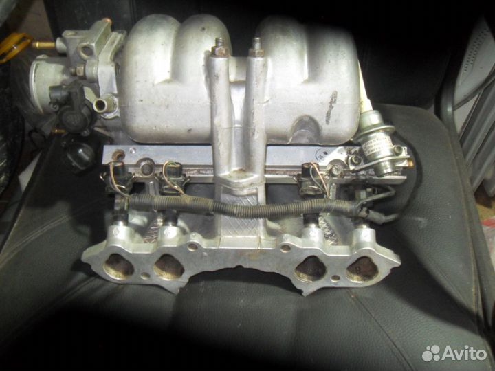 Впусной колектор ваз