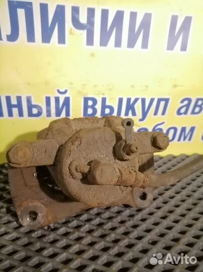 Суппорт передний правый Geely Vision