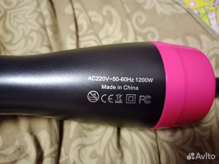 Фен - расческа