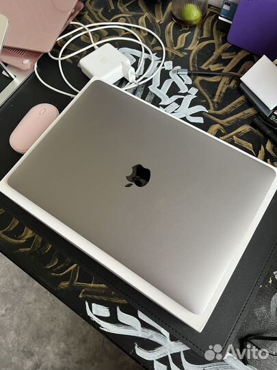 Apple MacBook Pro 13 2019 256gb