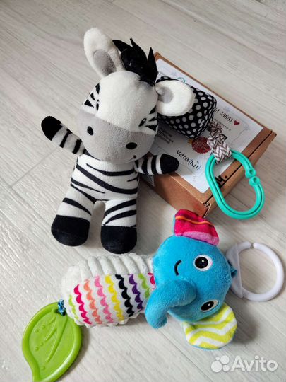 Игрушка развивающая Зебра и Слоник подвеска