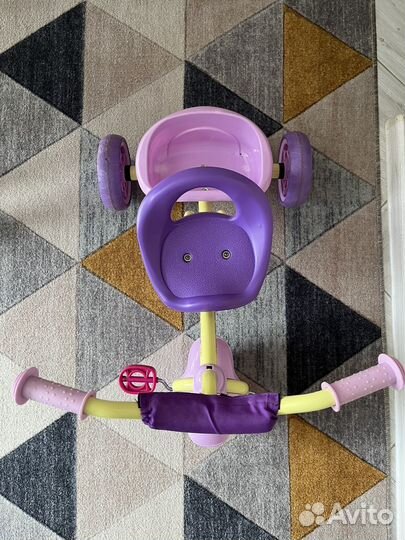 Детский трехколесный велосипед