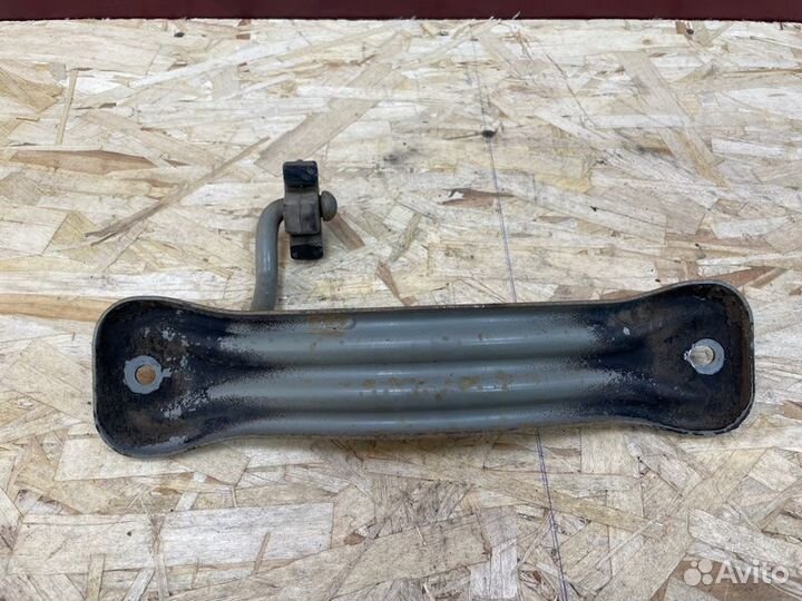 Кронштейн глушителя LADA Vesta