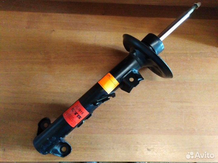 Амортизатор подвески передний правый Bmw 3-Series