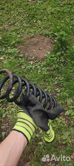 Пружина (вроде от honda CR-V)