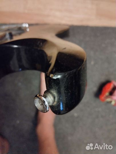 Электрогитара zombie б/у