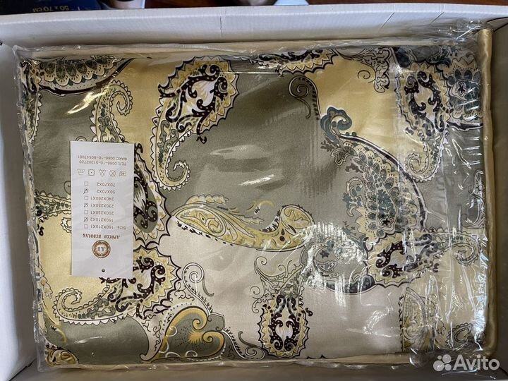 Постельное белье новое шёлк