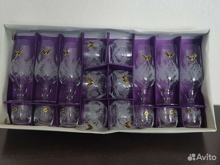 Хрустальные бокалы (набор)