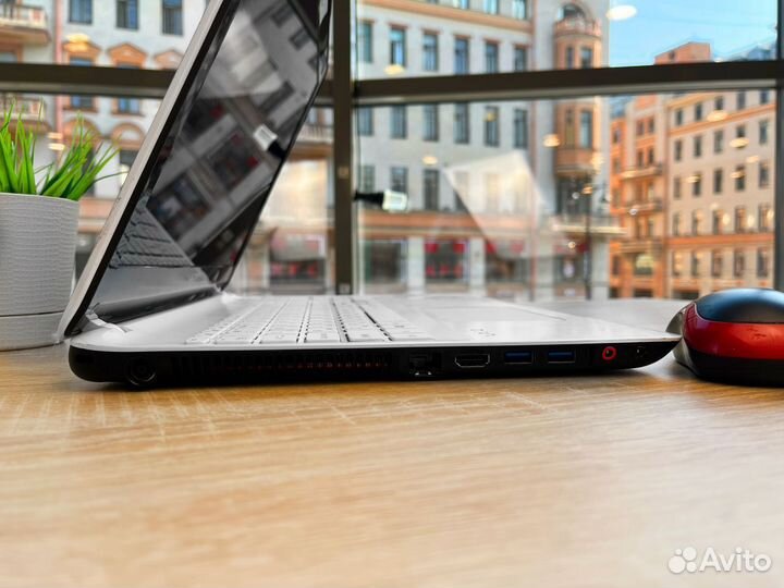 Ноутбуки Sony для работы (ворд,эксель)