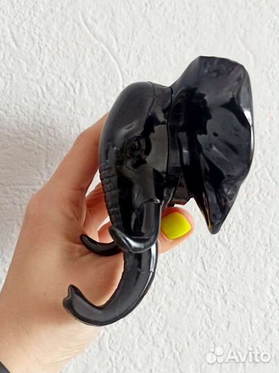 Вешалка настенная (крючок) 