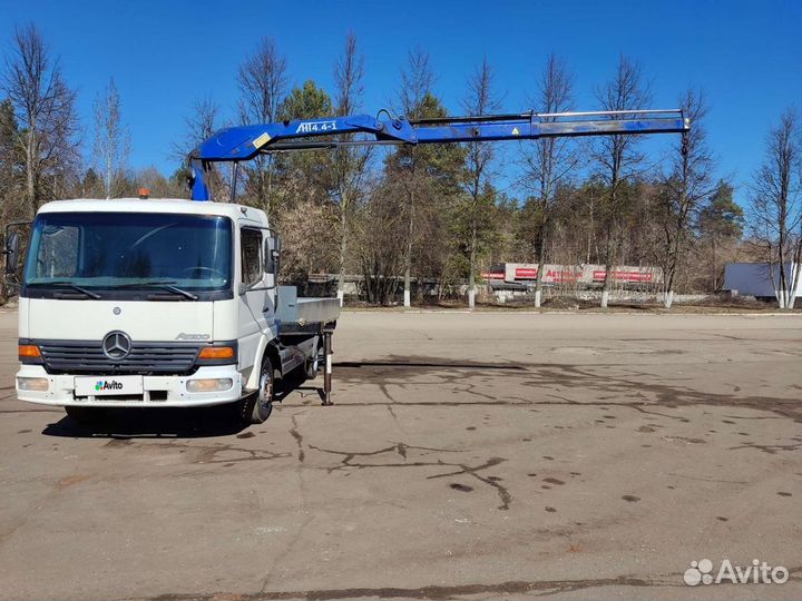 Mercedes-Benz Atego 815 с КМУ, 2000