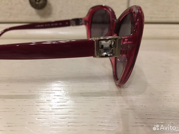 Солнцезащитные очки escada оригинал