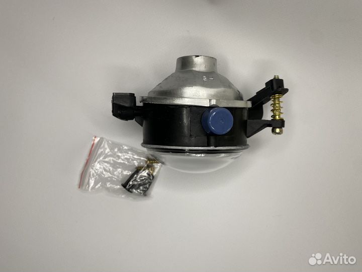 Фара противотуманная Ford Focus 2