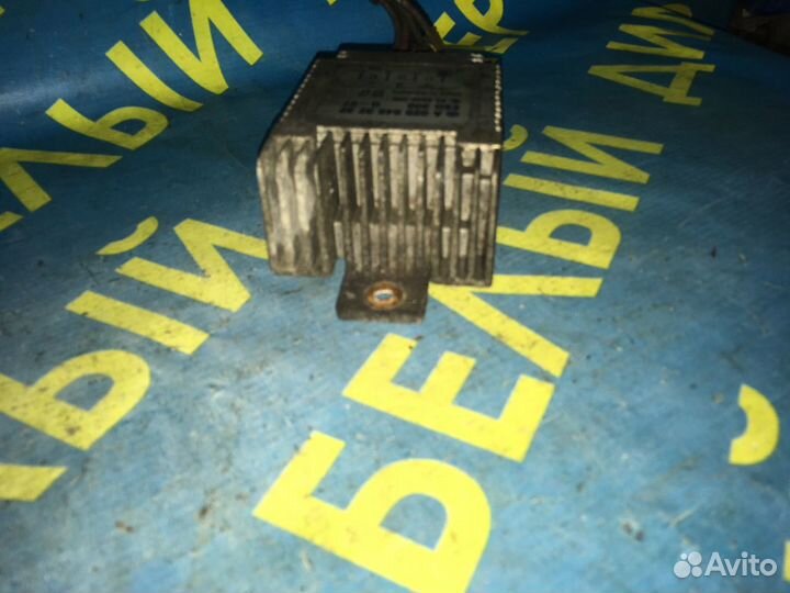 Блок управления вентилятором Mercedes Benz W210