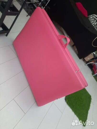 Кушетка для наращивания ресниц