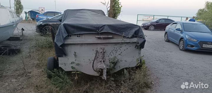 Катер тримаран