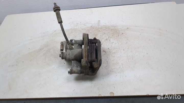 Суппорт левый задний Opel Movano 2010, 2012