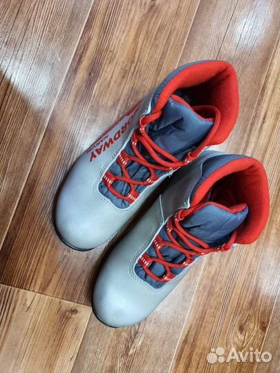 Лыжные ботинки Nordway 35