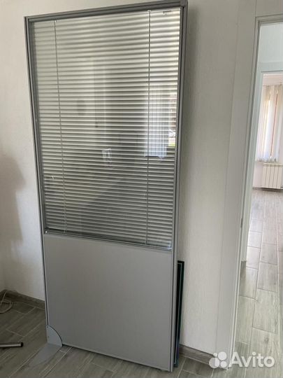 Мобильная офисная перегородка