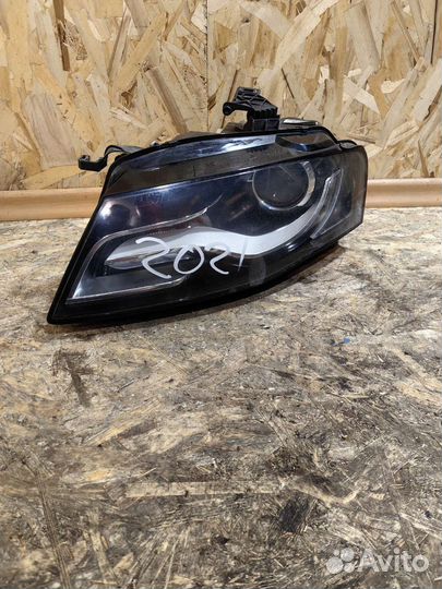 Фара Левая Ауд А4 Б8 бу Оригинал 8K0941003Q в сбор