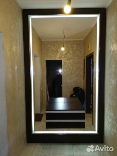 Зеркало с led подсветкой