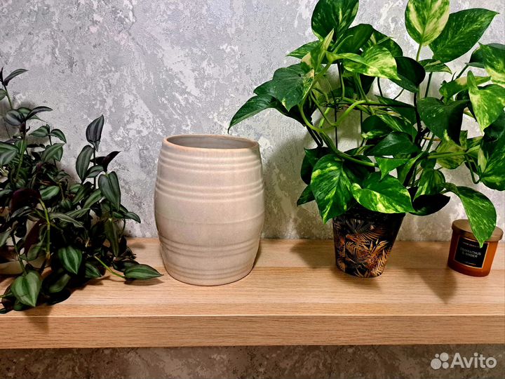 Ваза, кашпо