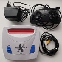 Sega Mega Drive X стародел 2003 г. + картриджи