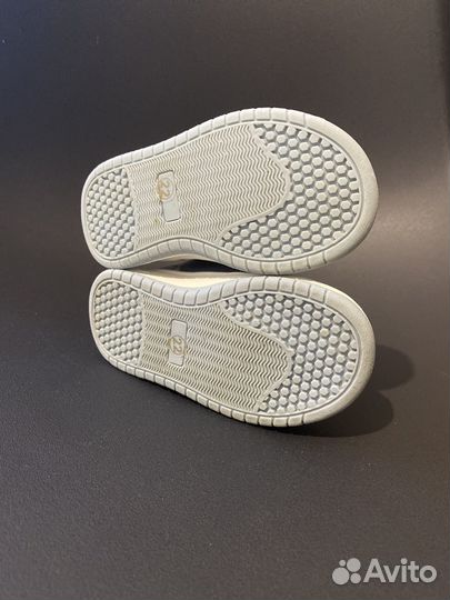 Ботинки кроссовки Tombi 22