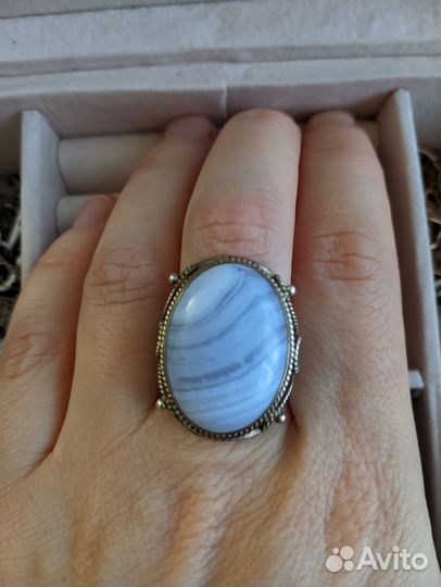 Серебряное кольцо женское