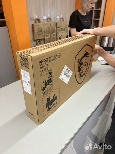 Продам свой ноутбук MSI. Покупал 20 дней назад