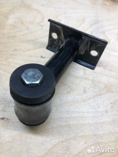 Стойка стабилизатора на газ 3302