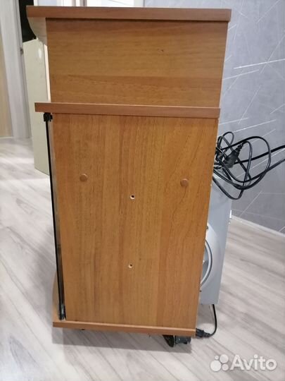 Тумба под телевизор