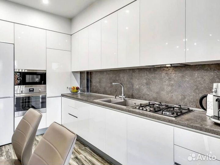 Кухня на заказ. Доставка и сборка