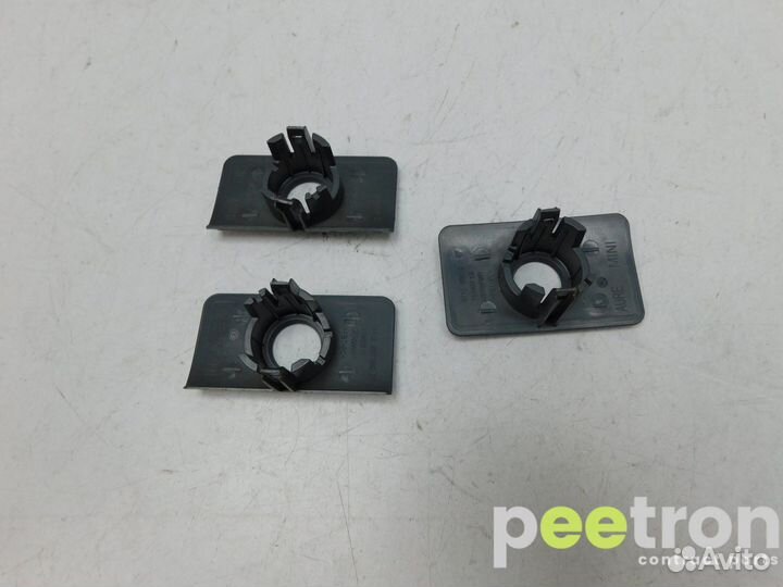 Б/У Крепление датчика парковки б/у 51129806653 BMW