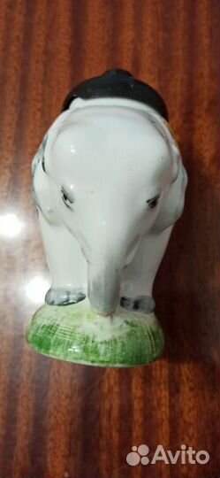 Статуэтки фарфоровые