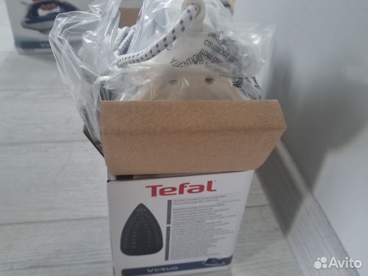 Утюг Tefal новый