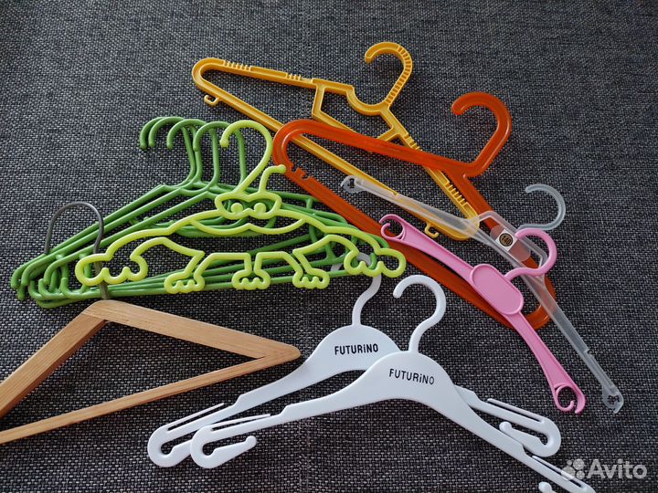 Вешалки плечики детские